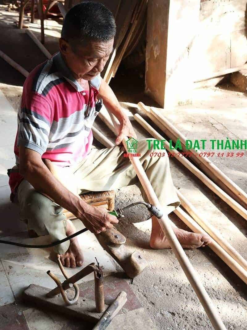c&aacute;ch uốn thẳng c&acirc;y tre