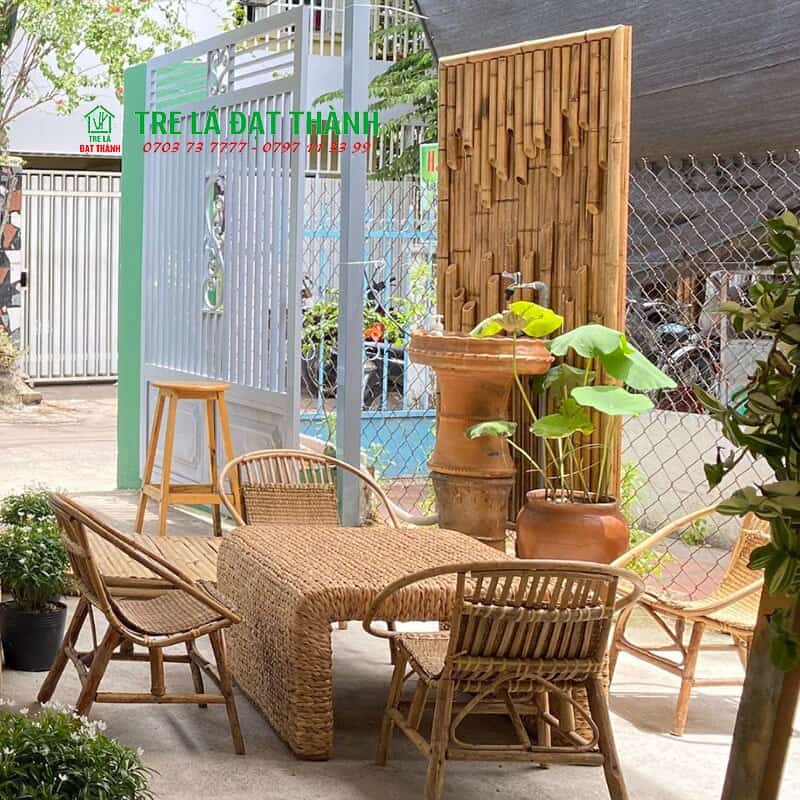 trang tr&iacute; tường bằng tre