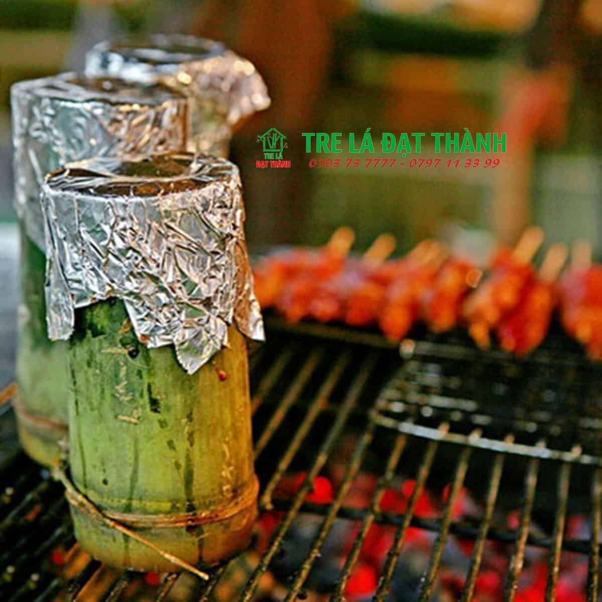 Ống Tre Nướng Gà